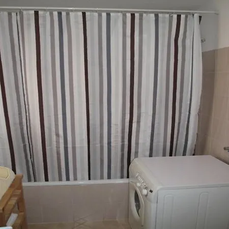 Center - Near The Central Bus Station