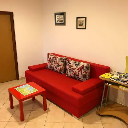 Center - Near The Central Bus Station *