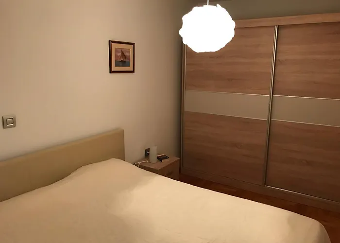 Center - Near The Central Bus Station Apartment *